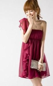 虎門時(shí)尚服飾集錦 短袖T恤、情侶裝與精品裙一站式采購(gòu)指南